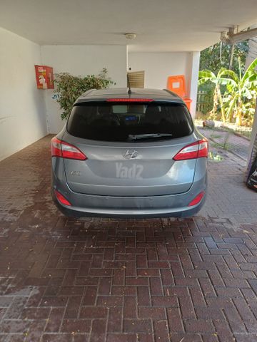 יונדאי i30