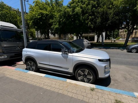 ג'אקו J7