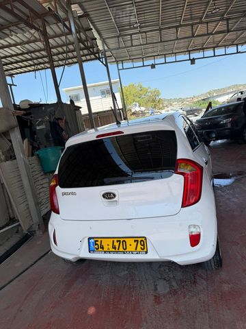 קיה פיקנטו