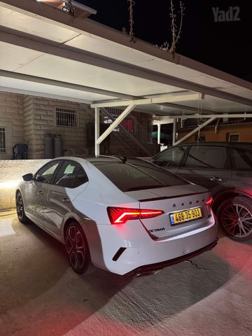סקודה אוקטביה 