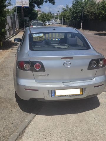 מאזדה 3