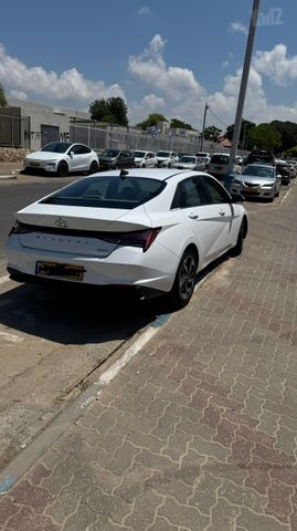 מודעת רכב יונדאי אלנטרה