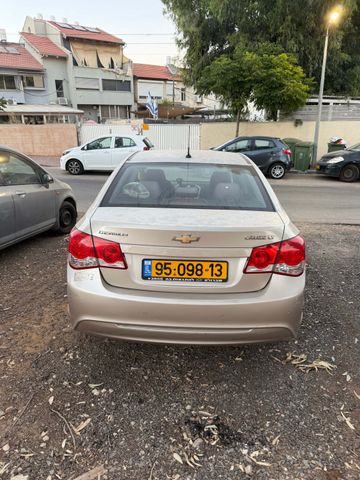 שברולט קרוז