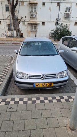 פולקסווגן גולף