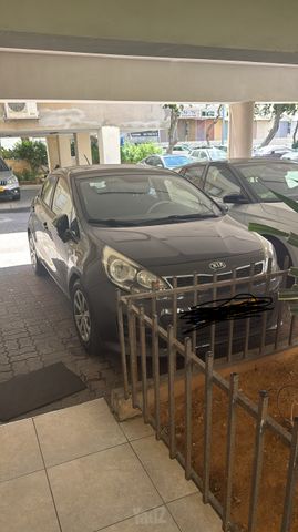 מודעת רכב קיה ריו