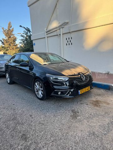 רנו מגאן