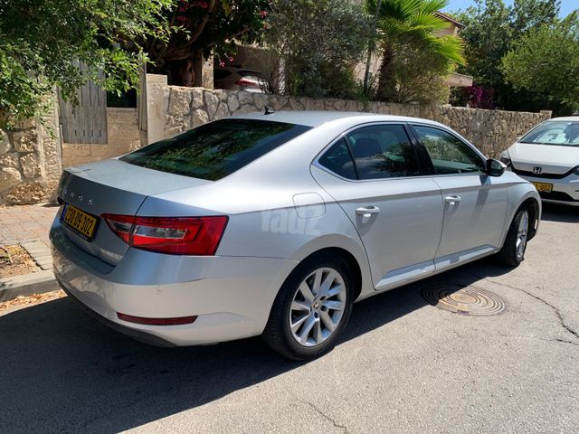 סקודה סופרב