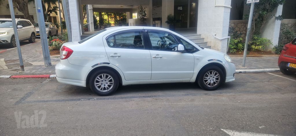 סוזוקי SX4