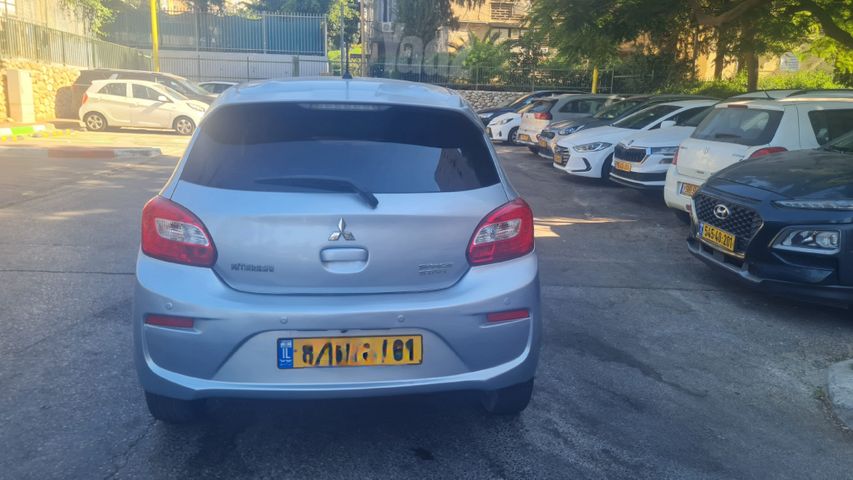 מיצובישי ספייס סטאר