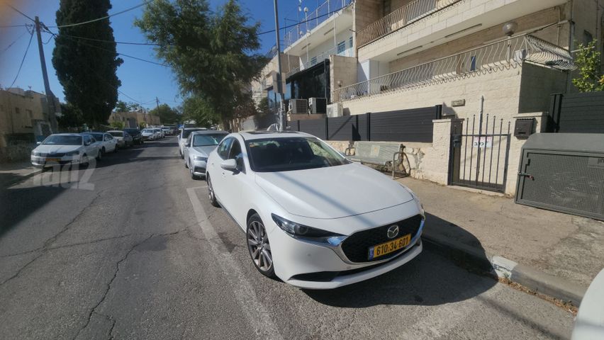 מאזדה 3