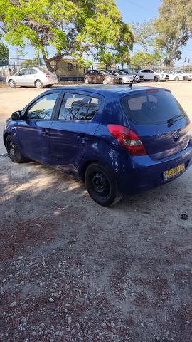 מודעת רכב יונדאי i20