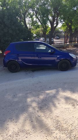 יונדאי i20