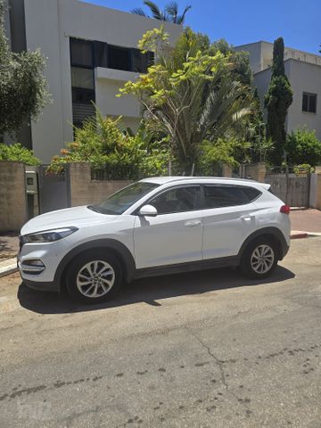 יונדאי טוסון