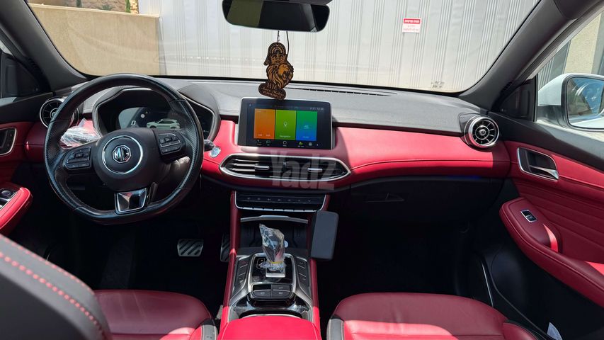 אם ג'י EHS PHEV