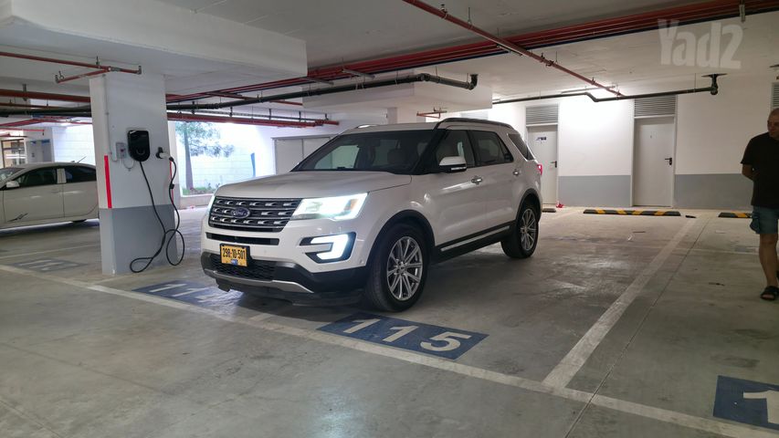 מודעת רכב פורד אקספלורר