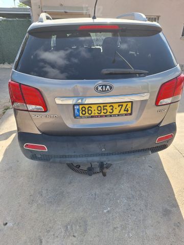 קיה סורנטו