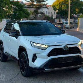 מודעת רכב טויוטה RAV4