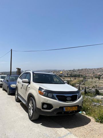 מודעת רכב קיה סורנטו