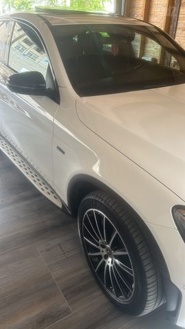 מרצדס-בנץ GLC קופה