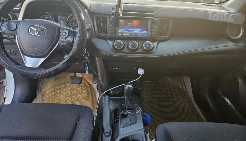 טויוטה RAV4