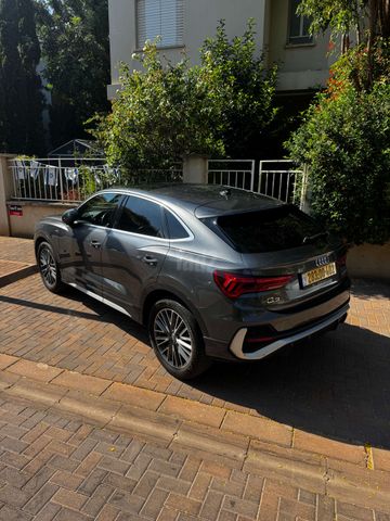 אאודי Q3