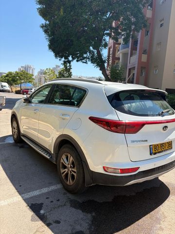 קיה ספורטז'
