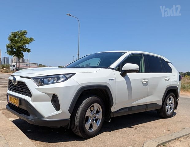 טויוטה RAV4