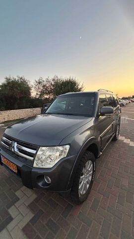 מיצובישי פג'רו