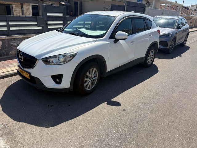 מודעת רכב מאזדה CX-5
