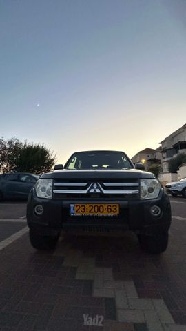 מיצובישי פג'רו