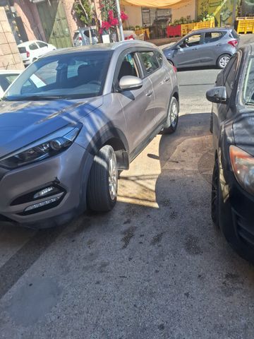יונדאי טוסון