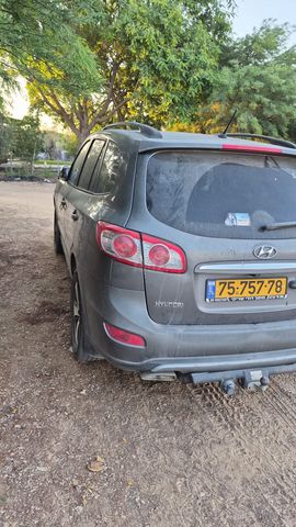 יונדאי סנטה פה