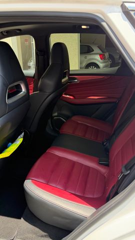 אם ג'י EHS PHEV