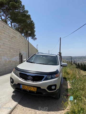 קיה סורנטו