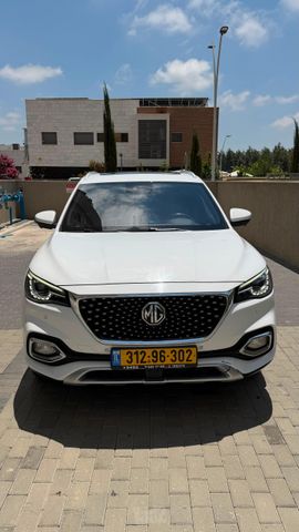 אם ג'י EHS PHEV
