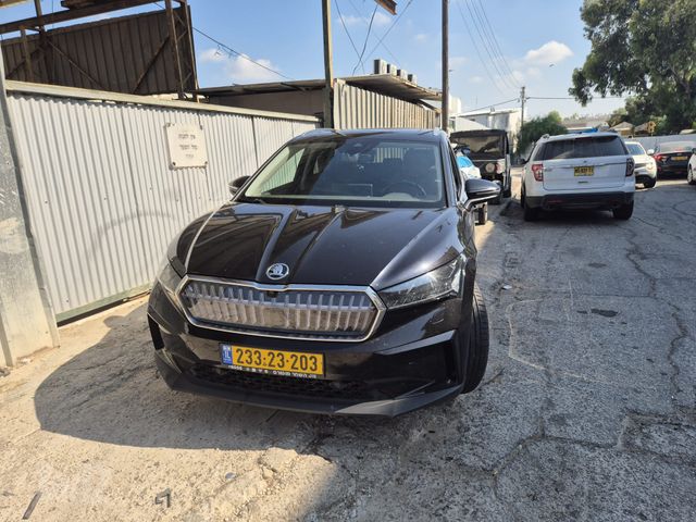 סקודה אניאק iV