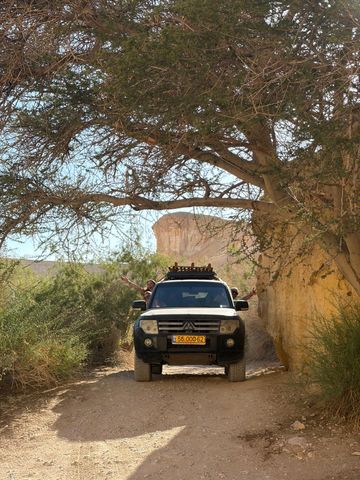מיצובישי פג'רו