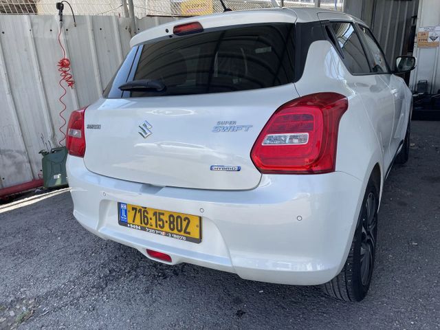 סוזוקי איגניס