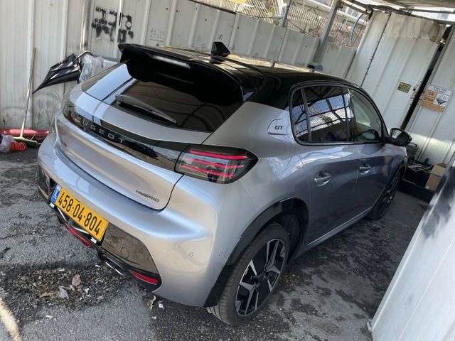 פיג'ו 208