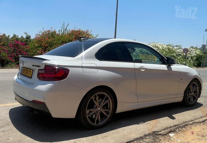 מודעת רכב ב מ וו סדרה 2