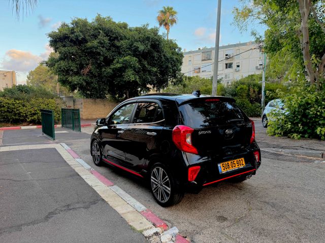 קיה פיקנטו