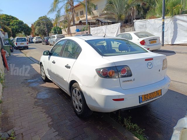 מאזדה 3