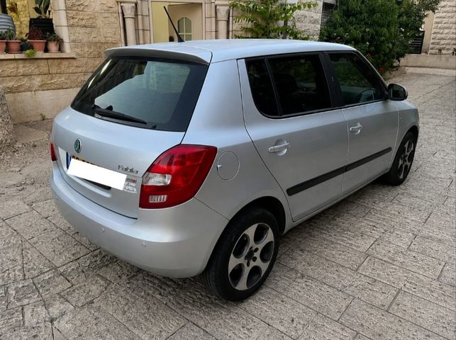 מודעת רכב סקודה פאביה
