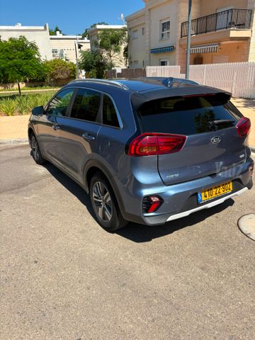קיה נירו