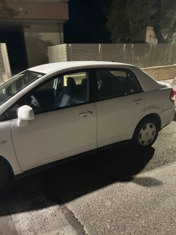 ניסאן טידה