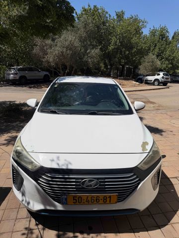 יונדאי איוניק