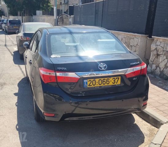 טויוטה קורולה