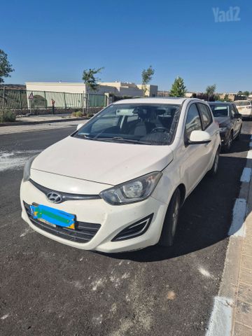 יונדאי i20