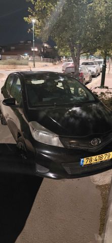 טויוטה יאריס