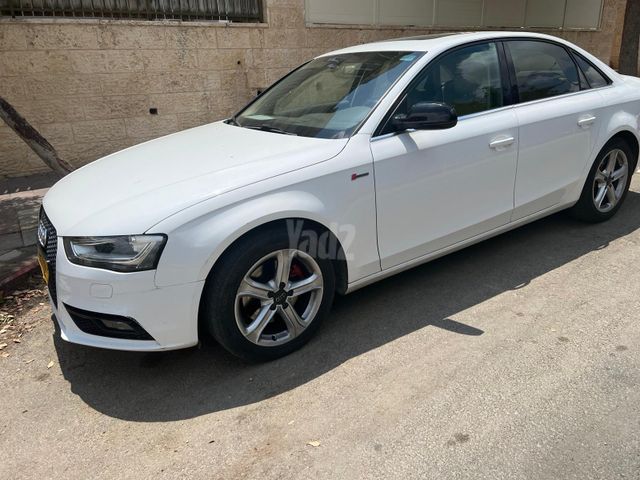 מודעת רכב אאודי A4